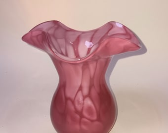 Mtarfa Maltese Hand Blown Pink Fluted Vase