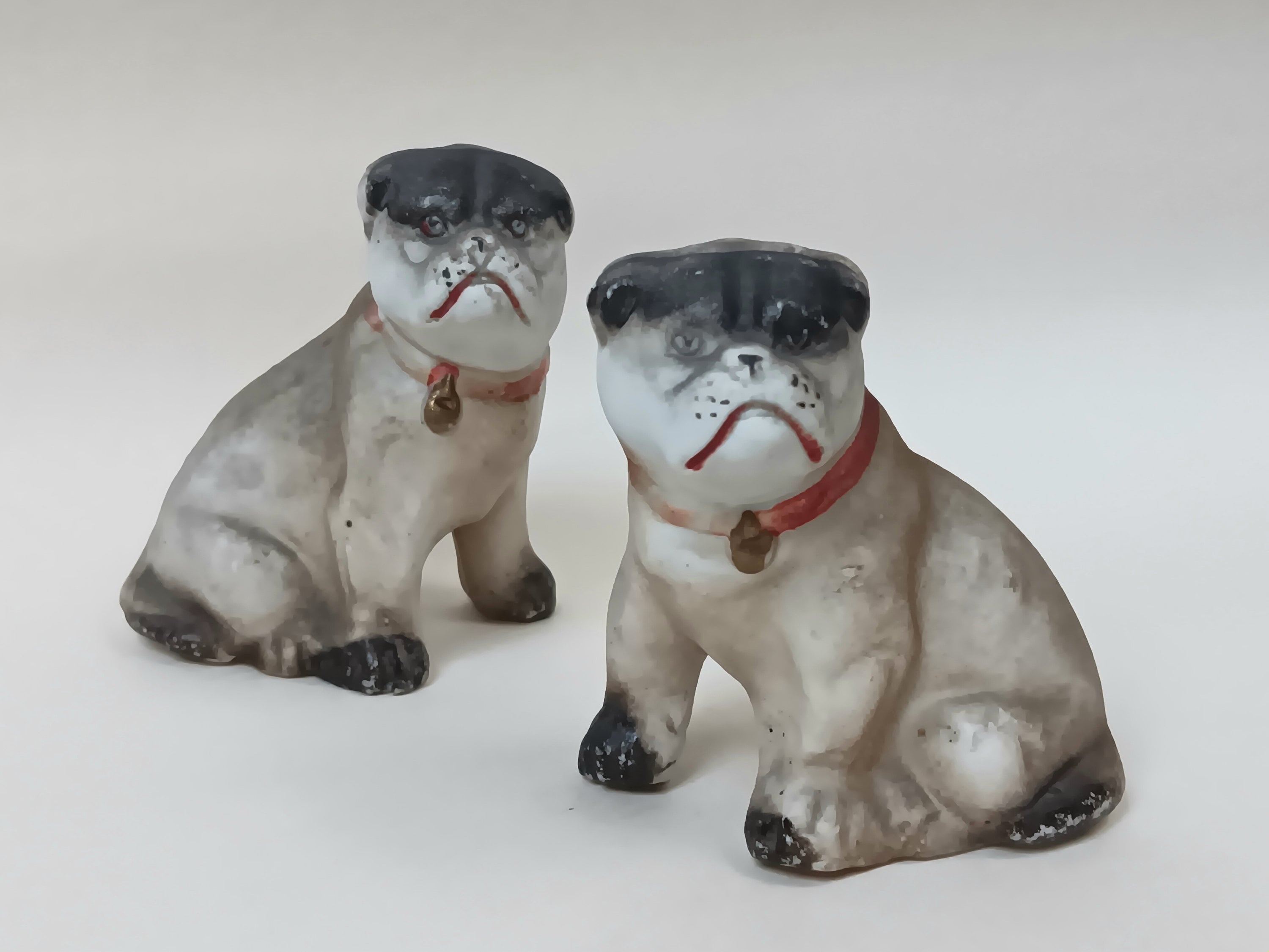 蔵*＊様 Vintage Chalkware Bulldog Lot Detail - LARGE VINTAGE CHALKWARE BULLDOG PIGGY BANK.