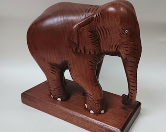 大きな象のチーク材の手彫りの木製テーブル動物フィギュアアフリカの