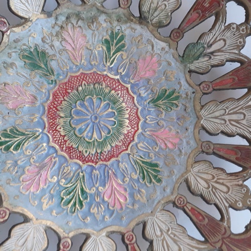 蓋と木製スタンド付きの青と金の中国製七宝焼き壺 - Etsy 日本