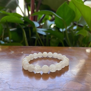 Natural White Jade Beaded Bracelet