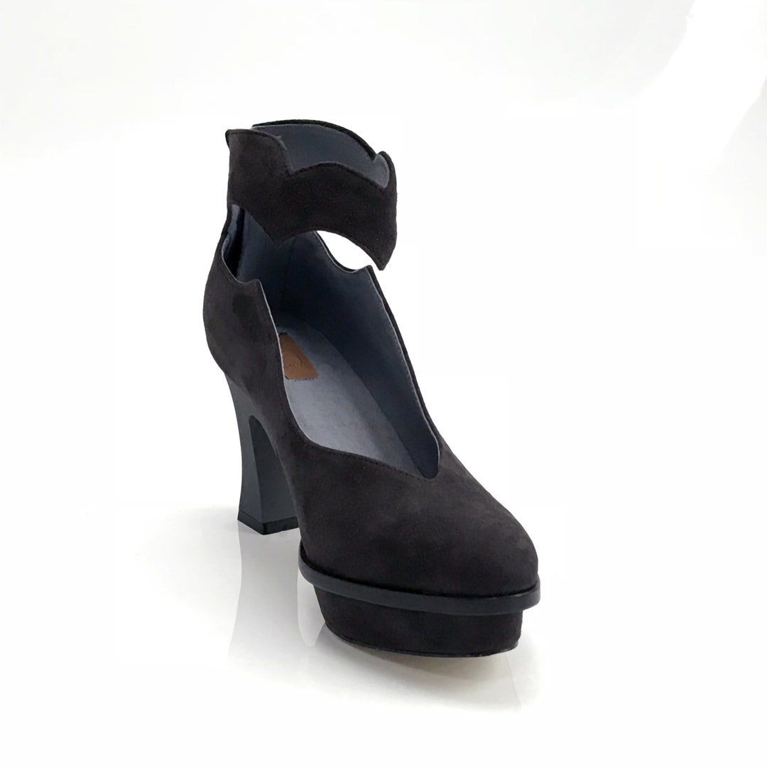 womens brown leather nike shoes