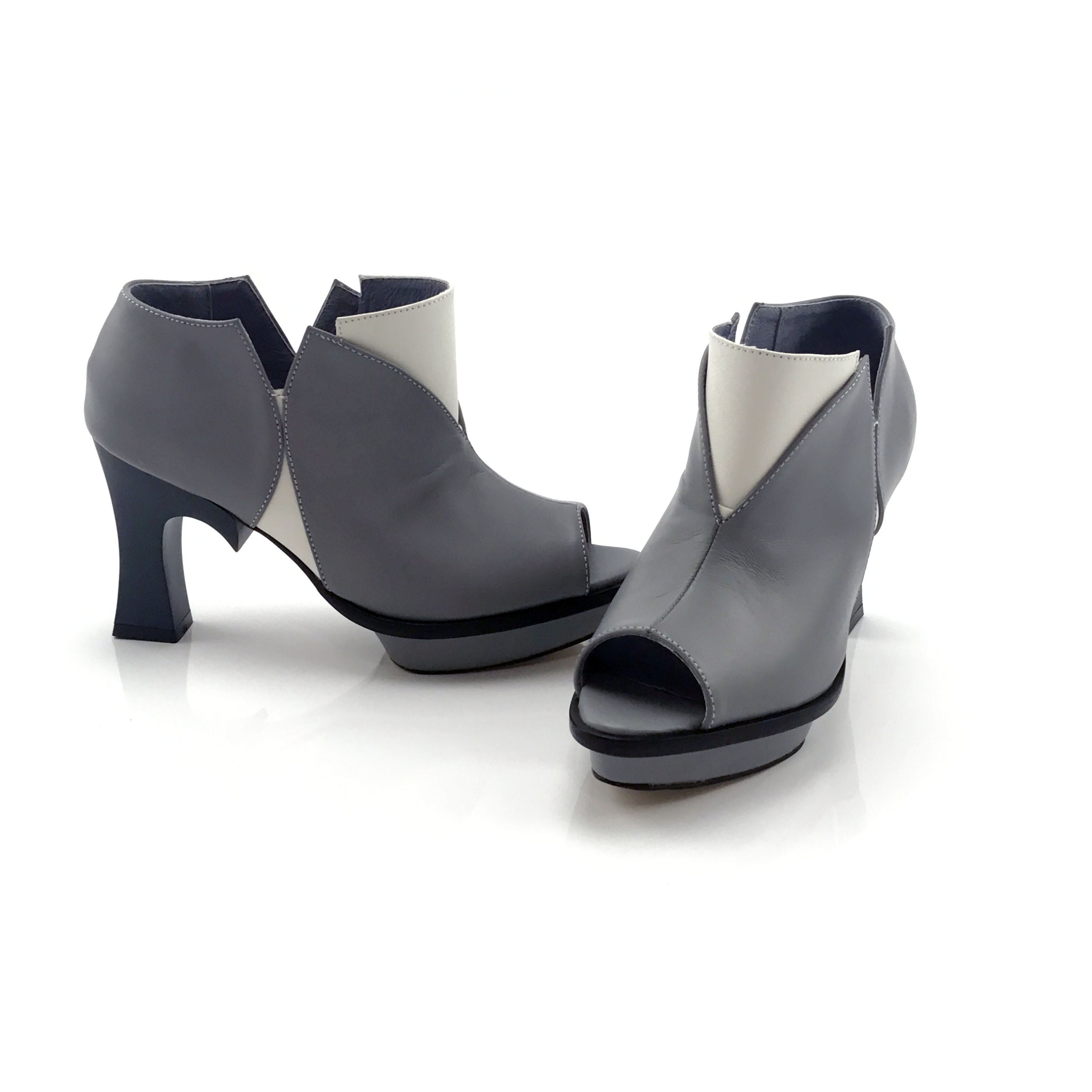 Women Leather Shoes gray Beige -