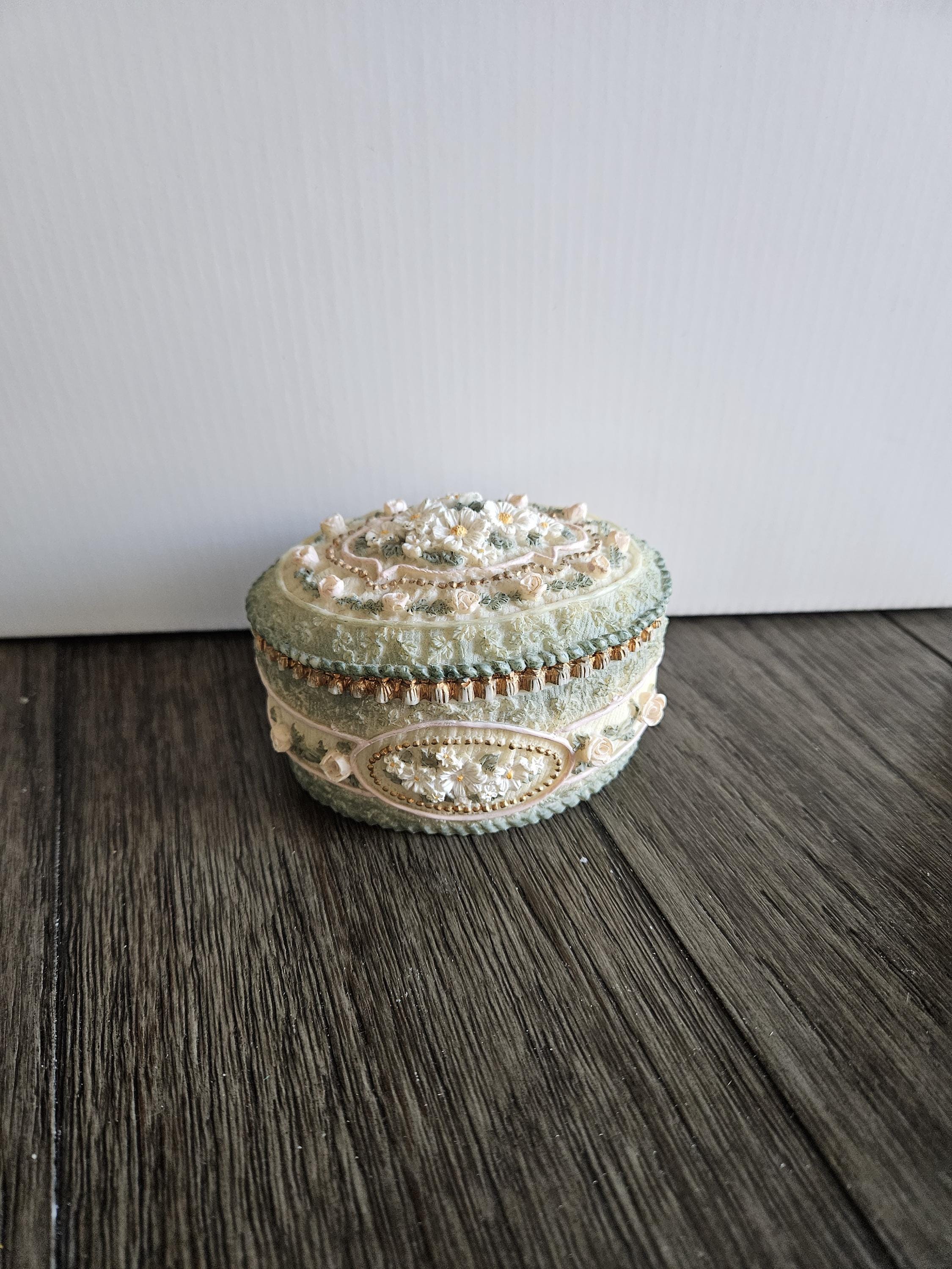 1997 Dezine Hand Painted Floral Trinket Box – Vintage Green