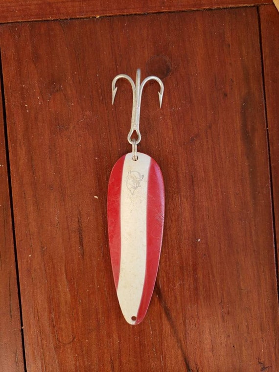 eppinger dardevle fishing lures Osprey Bass Plug, Christmas Color The Eppinger Lure Kit Dardevle Red/White Spoon, 1oz