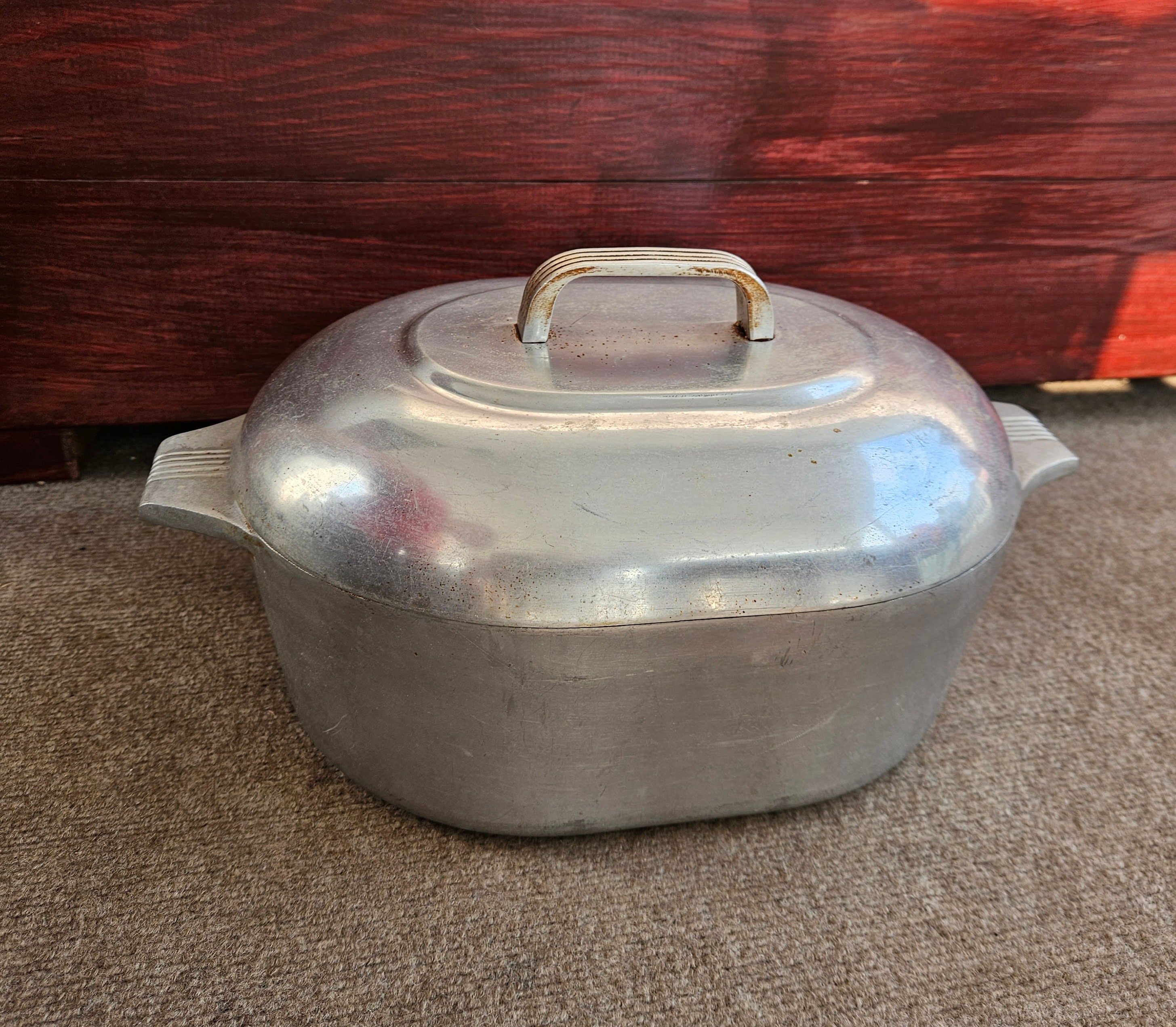 Wagner Ware Magnalite Cookware Including 13 Quart Roaster, Super Maid  Roaster and More
