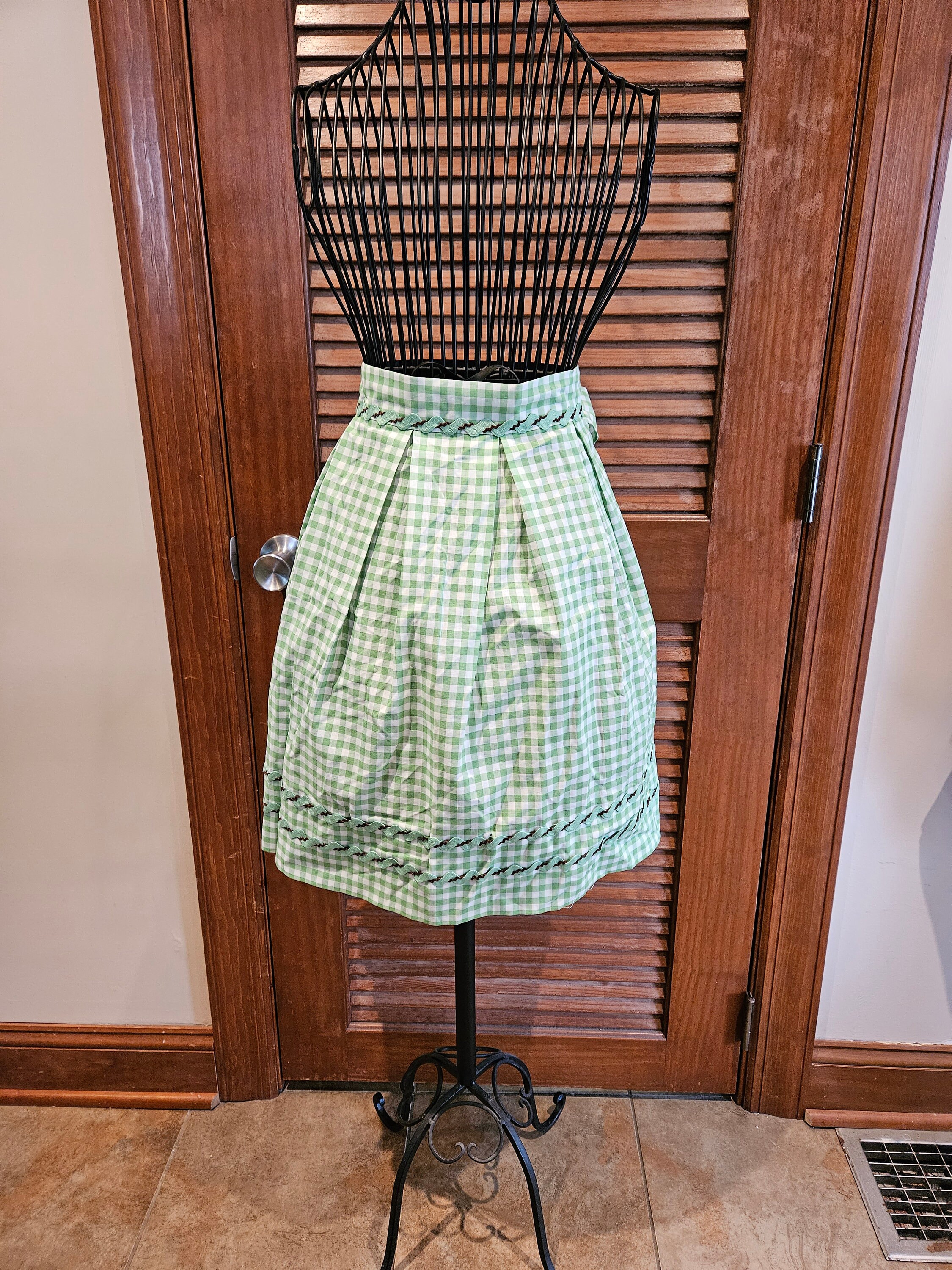 1960 Apron - Etsy Canada