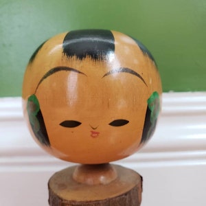 Japanese Kokeshi Wood Doll Hand Painted Collectible