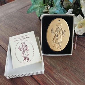 Vintage Wendell August Forge 1994 Kris Kringle Ornament, Olde World Santa Series, Limited Edition Bronze Christmas Decor with Box