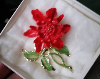 Chrysanthemum Brooch Pin Flower - Vintage 1960s