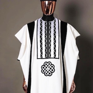Afrykański Agbada dla mężczyzn 3 szt., Czarno-biały afrykański garnitur ślubny, Garnitur dla drużbów, Garnitur pana młodego, Afrykańscy mężczyźni noszą tradycyjne stroje