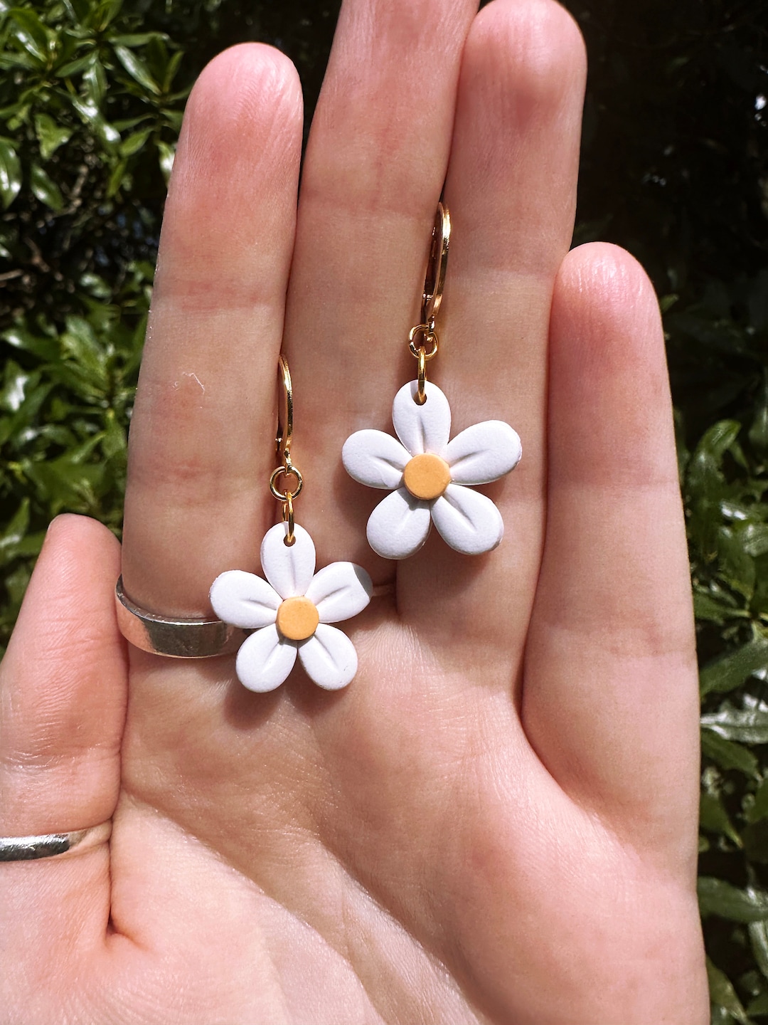 Clay flower earrings outlet