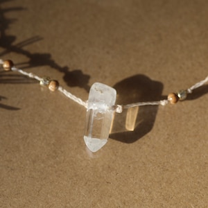 Grace ⋙ Rock Crystal Macrame Talisman/Choker Necklace ⋙ Talisman Necklace / Knotted Necklace / Macrame Jewelry / Bergristall Necklace