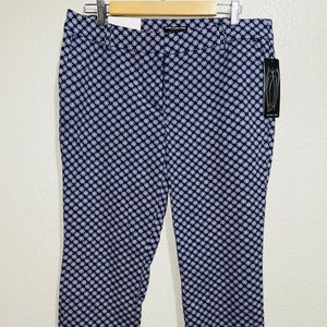 Women's Pants. Modern Fit Size 12 image 1