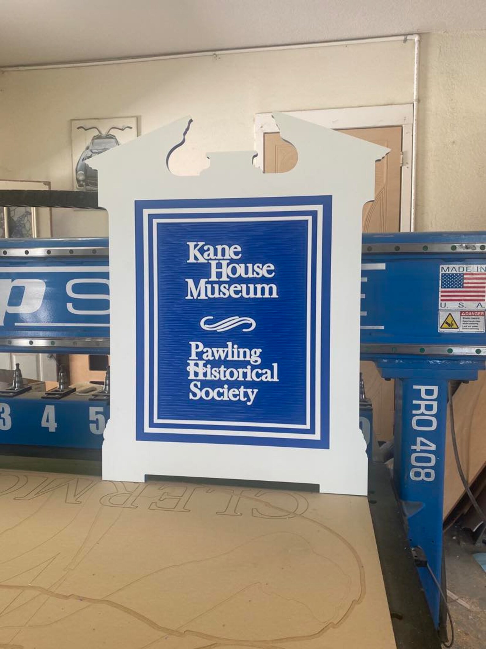 Colorcore Sign Custom Carved Business Sign Weatherproof King Colorcore 28