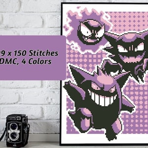 Pode incluir: Um padrão de ponto cruz com três Pokémon do tipo Fantasma roxo e preto da popular franquia de videogames. O padrão inclui um Gengar, um Haunter e um Gastly. O padrão tem 109 x 150 pontos e usa 4 cores de fio DMC.
