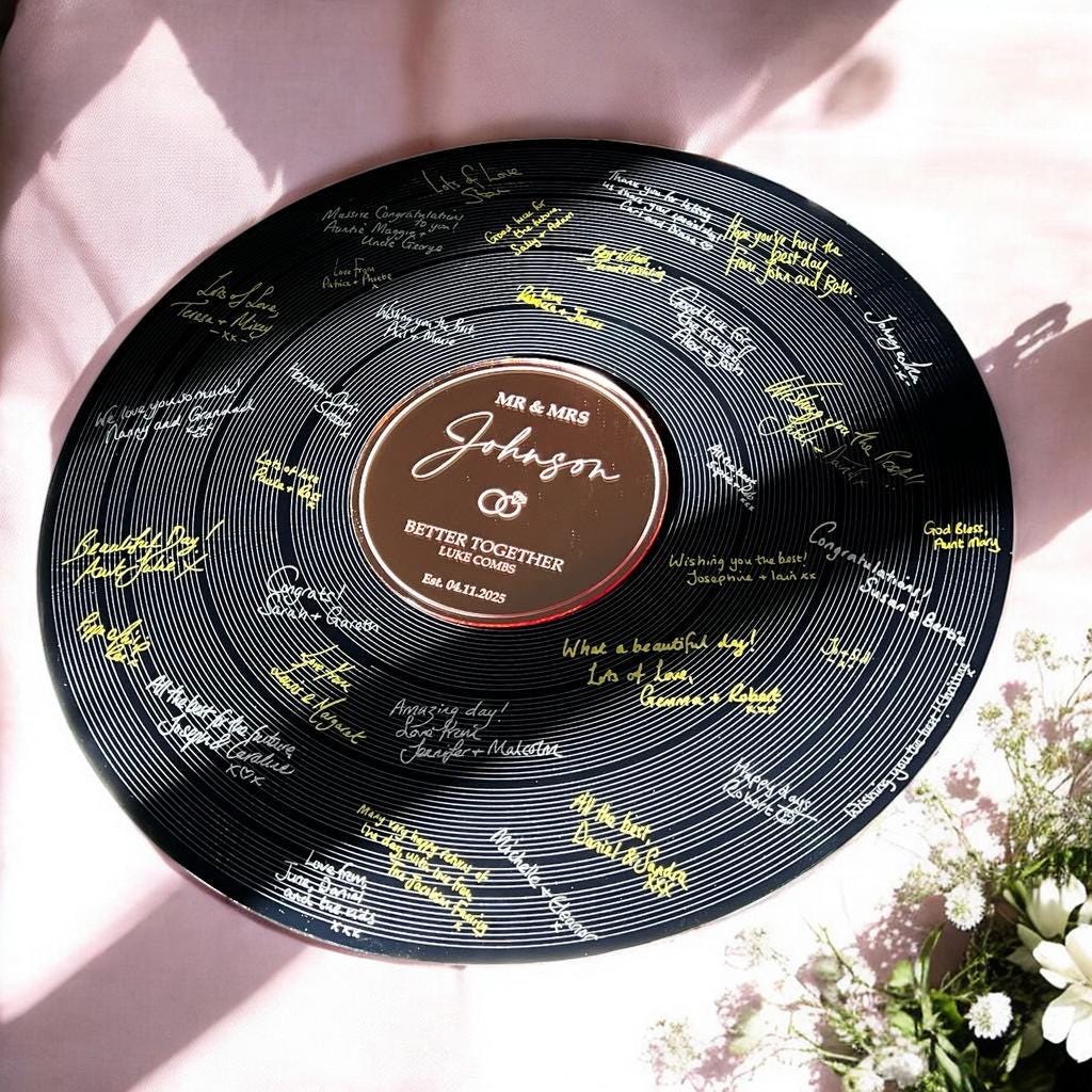 Wedding Record Alternative Guestbook - First Dance Special Song Couple's Guest Book for Wedding guests - Album Band Music Theme -Lovesong LP