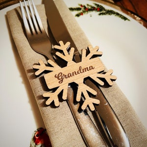 Wooden Christmas Personalised Snowflake Place Card Name Gift Tag,Personalized Christmas Table Decoration, Luxury Guest Name,Custom Placecard