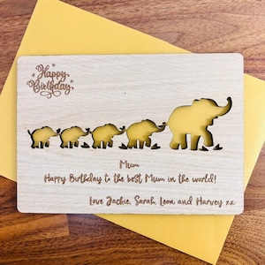 Elefante in legno personalizzato e baby 'Happy Birthday' Biglietto per genitori Non dimenticare mai di seguire la famiglia Bambini Bambini Mamma Papà Mamma Papà Mamma Mamma