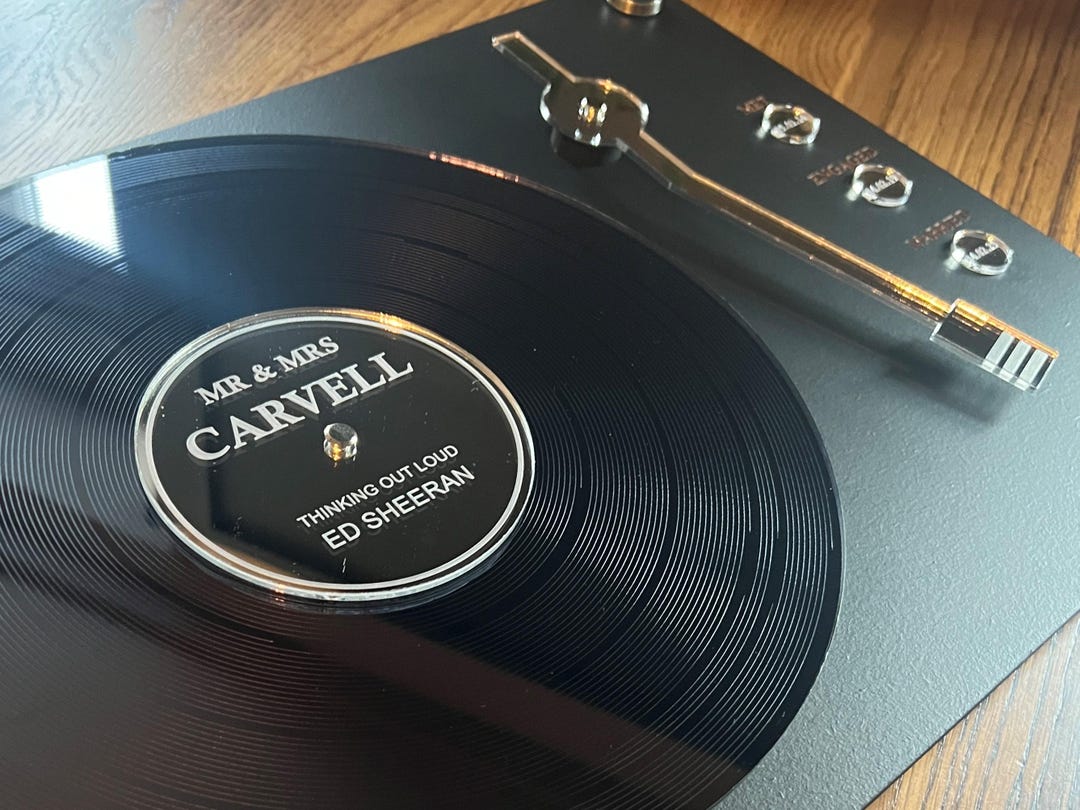 Record Turntable Wedding Guest Book - First Dance Special Song Couple's ...