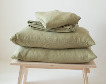 Moss green linen sheet set: linen fitted sheet, linen flat sheet and two linen pillowcases, Queen King washed linen sheets