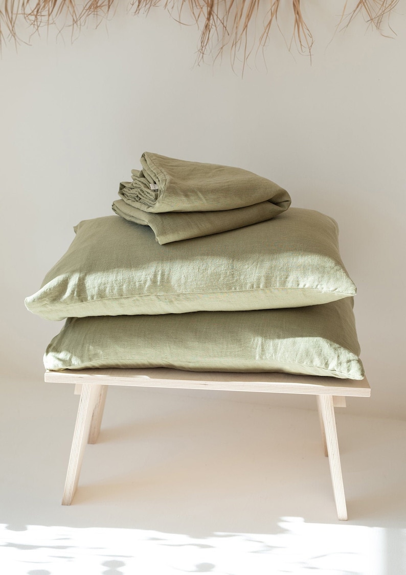 Linen duvet cover set in moss green: linen duvet cover and two linen pillowcases, washed linen bedding set, Queen King sizes image 2