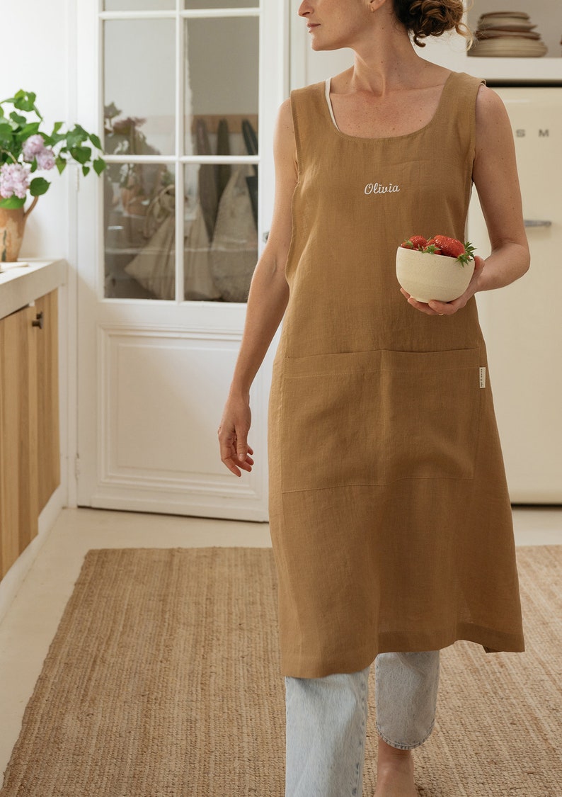 Personalized linen apron in various colors, Pinafore cross back linen apron with custom embroidery image 2