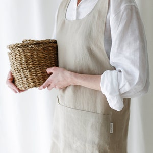 Personalized linen apron in various colors, Pinafore cross back linen apron with custom embroidery image 5