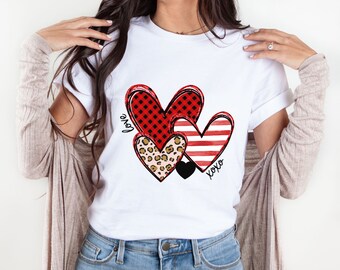 Doodle Heart Valentines Shirt, Leopard Heart Shirt, Cute Valentines Day Shirt, Leopard Shirt, Cute Heart Shirt Unisex, Valentines Shirt