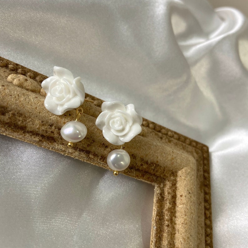 Rose Bridal Earrings White Flower With Pearl Earrings,Flower Earrings Flower With Pearl Earrings,Flower Drop Earrings