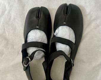Brand new Genuine Leather Tabi Mary Jane shoes-soft lamb skin Double Strap Flats  Mary Jane size 38