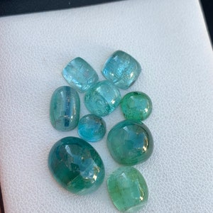 31- carats blue cabochons from Afghanistan