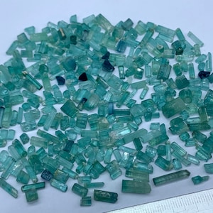 250 - Carats blue jewellery sizes tourmaline from Afghanistan