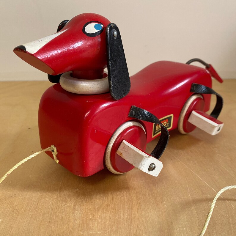 brio pull along dog