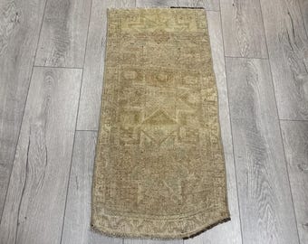 Turkish rug, Faded rug, Wool rug, Muted rug, Brown rug, Small rug, Bohemian rug, Vintage rug, Handmade rug, Boho rug, Doormat, (1.4x3.0 ft)