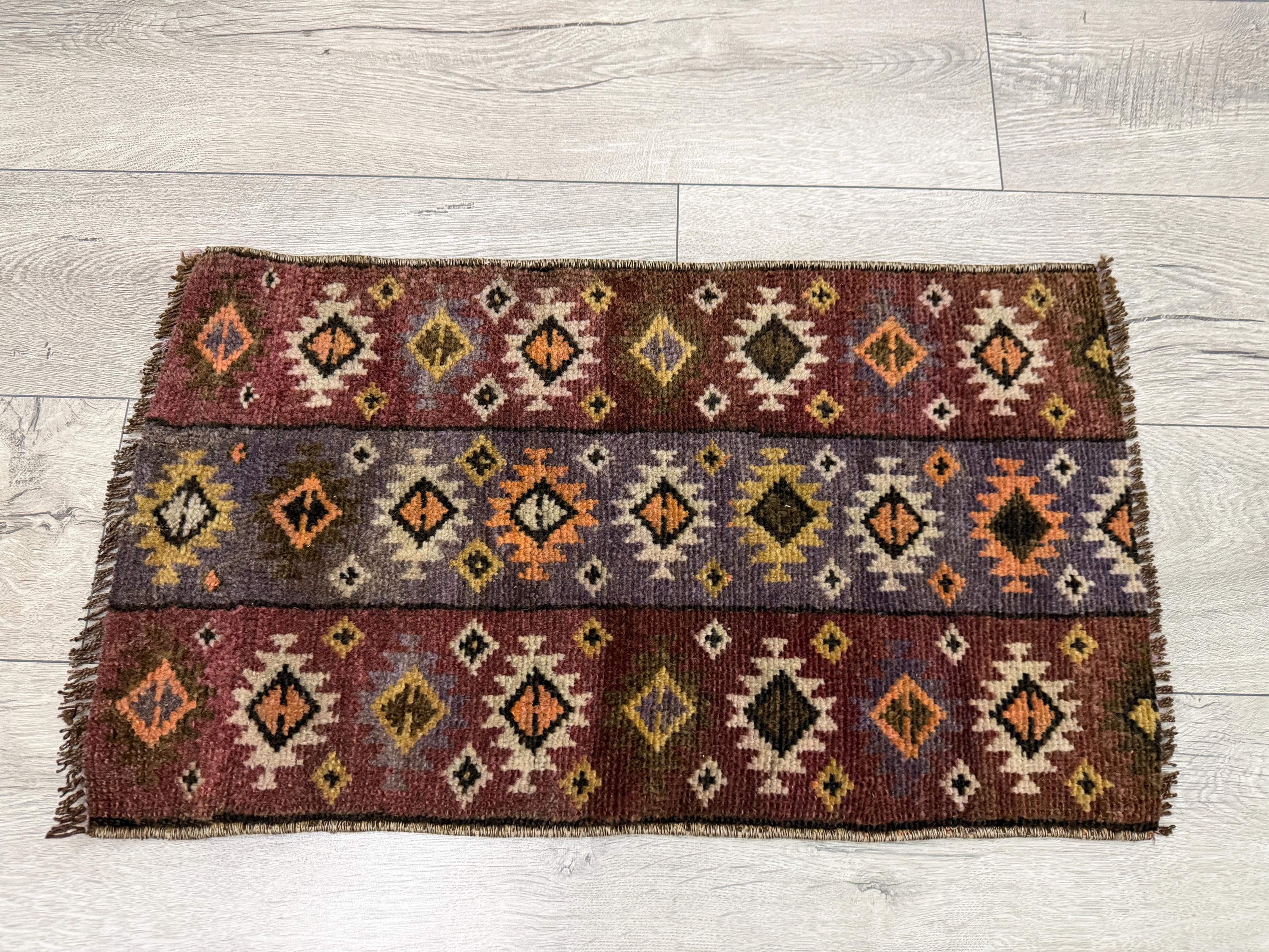 1x2 Mini Rug, 1x2 Small Rug, 1x2 Doormat Rug, 1x2 Bath Rug, 1x2