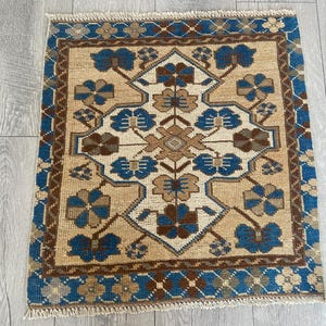 2x2 Square rug, 2x2 Small rug, 2x2 Turkish rug, 2x2 Vintage rug, Doormat, Laundry rug, Ethnic rug, Unique rug, Oushak wool rug, 1.9x2.0 ft