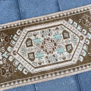 Small rug, Anatolian rug, Red Yellow rug, Turkish Vintage rug, Handmade rug, Bohemian rug, Doormat, Kitchen rug, Wool rug, 1.5 x 3.1 ft image 4