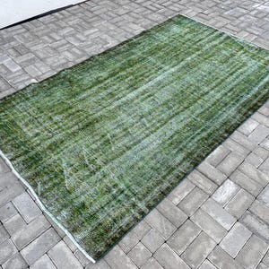5x8 Green rug, 5x8 Area rug, 5x8 Turkish rug, 5x8 Living room rug, 5x8 Vintage rug, 5x8 Oushak rug, Boho wool rug, Overdyed rug, 5.1x8.5 ft