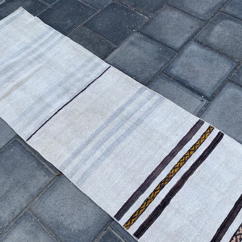 2.0 x 6.7 ft, shops Kilim, Runner Kilim, Runner rug, Hallway rug, Turkish rug, Vintage rug, Anatolian rug, Wool rug, White Runner rug, 60 x 203 cm