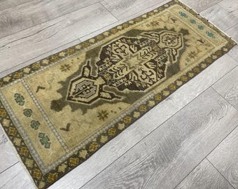 2x4 Small rug, 2x4 Turkish rug, 2x4 Vintage rug, 2x4 Doormat rug, Oushak wool rug, Bohemian rug, Bath rug, Boho rug, Rustic rug, 1.5x3.8 ft