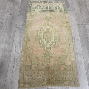 2x4 Neutral rug, 2x4 Pink rug, 2x4 Turkish rug, 2x4 Faded rug, 2x4 Vintage rug, 2x4 Small rug, 2x4 Oushak rug, 2x4 Wool rug, 1.8x3.7 ft