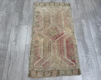 Door mat vintage, Brown and pink rug, Bohemian rug, Neutral rug, Turkish small rug, Oushak rug, Boho rug, Bath rug, Antique rug, 1.7x3.1 ft
