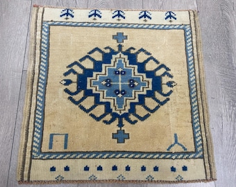 Yellow rug square, Handmade rug, Unique rug, Vintage rug, Boho wool rug, Turkish rug, Oushak rug, Mini rug, Small rug, Decor rug, 1.8x1.8 ft