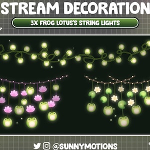 Może przedstawiać: Trzy zestawy zielonych światełek w kształcie żab z kwiatami lotosu. Światła są nawleczone na winorośl z zielonymi liśćmi. Żaby uśmiechają się i mają duże oczy. Kwiaty lotosu są różowe i białe.
