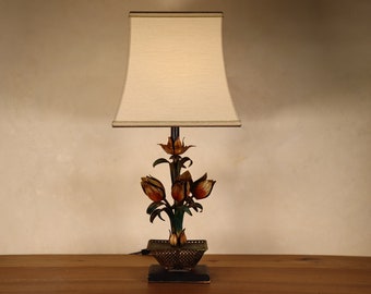 Italian midcentury tole tullip metal flower table lamp (ST.165)