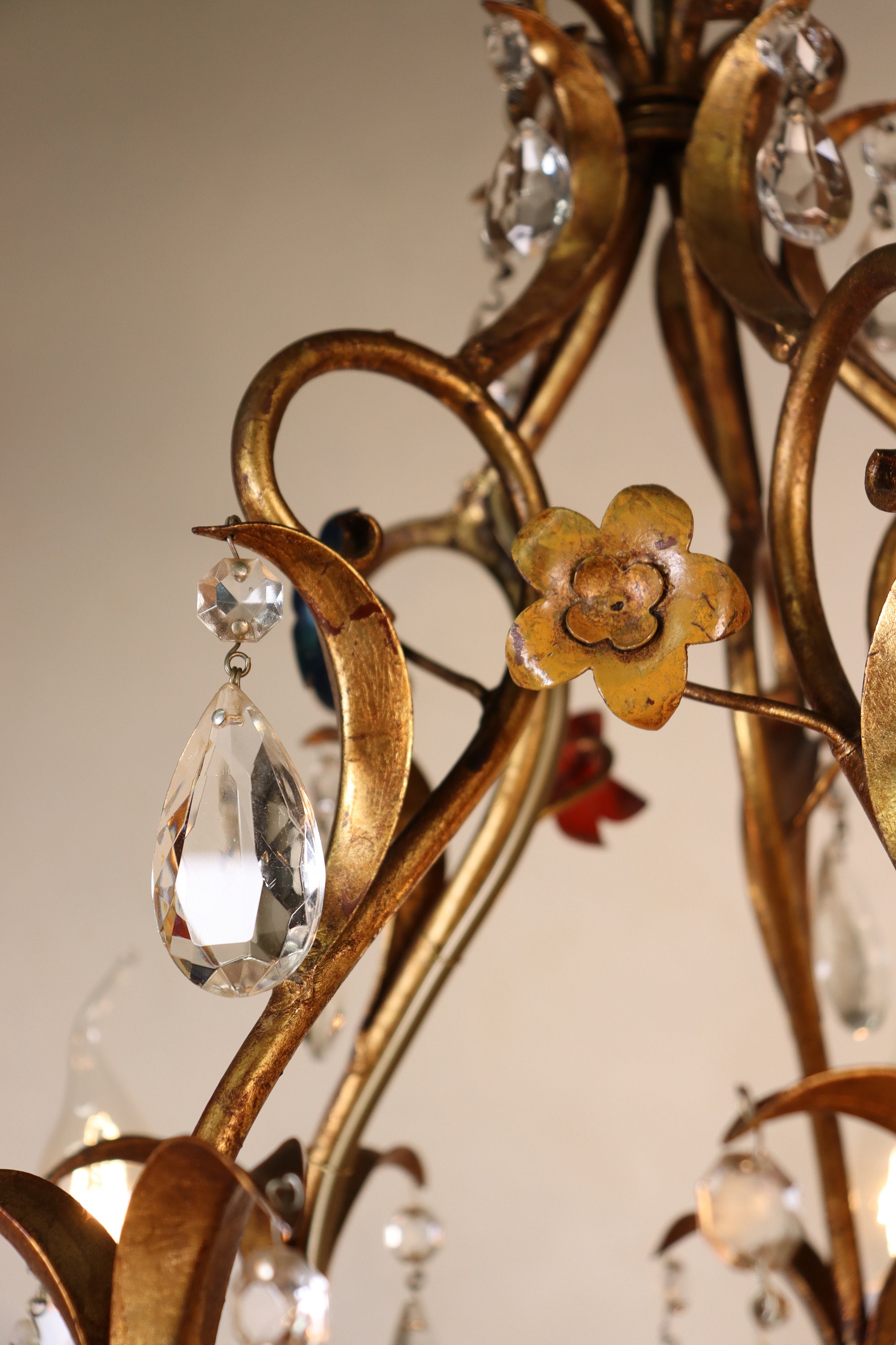 Vintage Italian Gilded Tole Crystal Chandelier With Metal