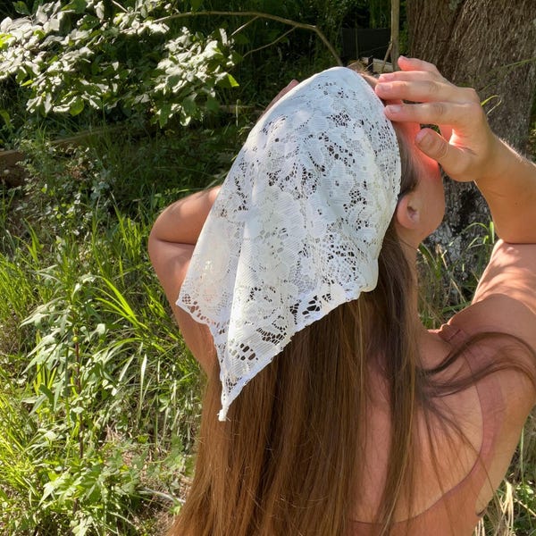 Handmade vintage white lace head scarf, vintage lace bandana, 1970’s vintage lace headband