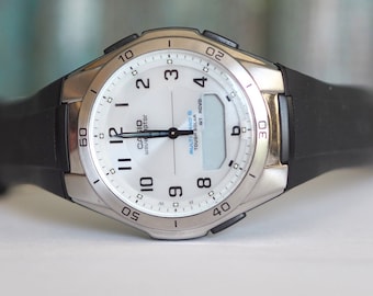 Casio Wave Ceptor Wva-m640 - Not Tested, Sold as Not Working Casio Wave Ceptor Wva-m640 - Not Tested, Sold as Not Working