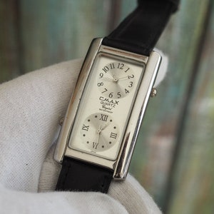 C max quartz watch 2025